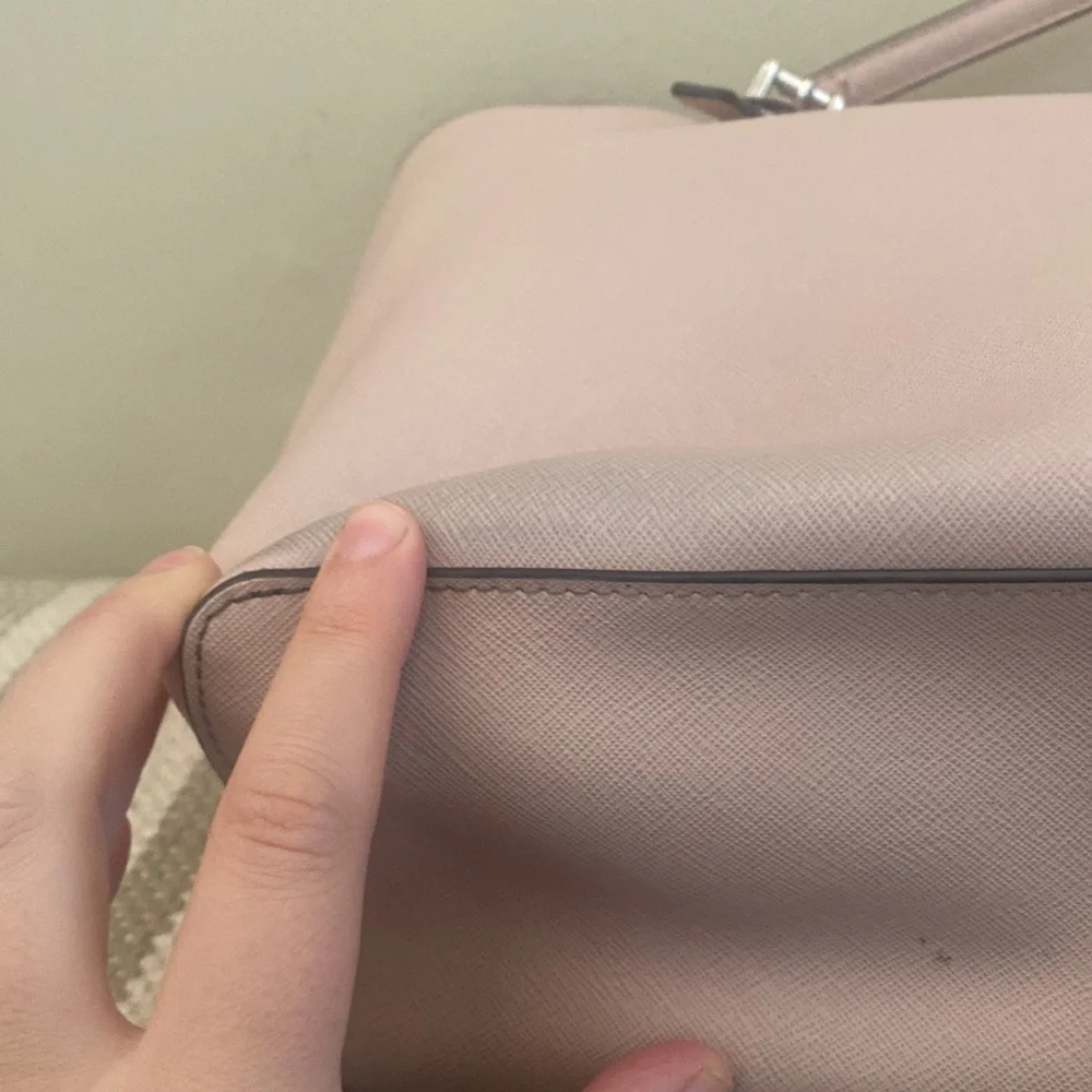 MK Michael Kors Jet Set Micro-Stud Stripe Saffiano Bag blush pink. Travel tote - Picture 11 of 16